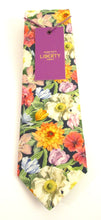 Blooms Tie & Trouser Braces Gift Set Made with Liberty Fabric