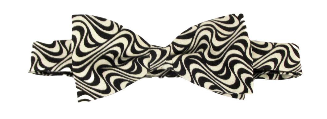 Black And White Wave Bow Tie by Van Buck
