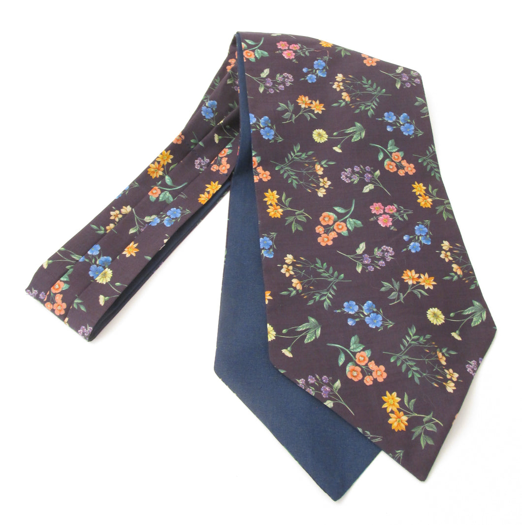 Annie Cotton Cravat Made with Liberty Fabric
