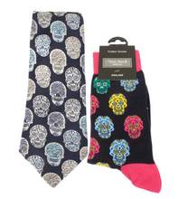 Van Buck Limited Edition Navy & White Skull Silk Tie & Multi Skull Socks Gift Set