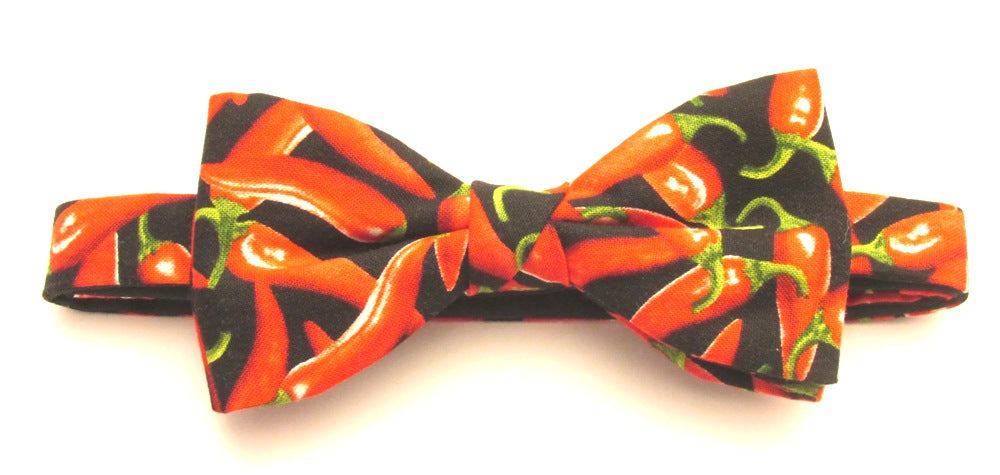 Red Chilli Pepper Bow Tie by Van Buck