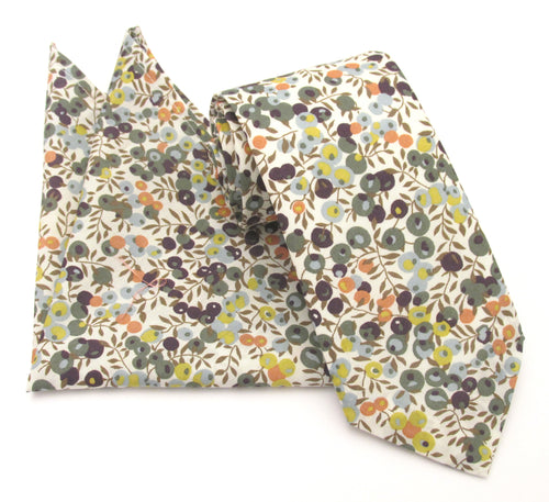 Wiltshire Bud Green Cotton Tie & Pocket Square Made with Liberty Fabric